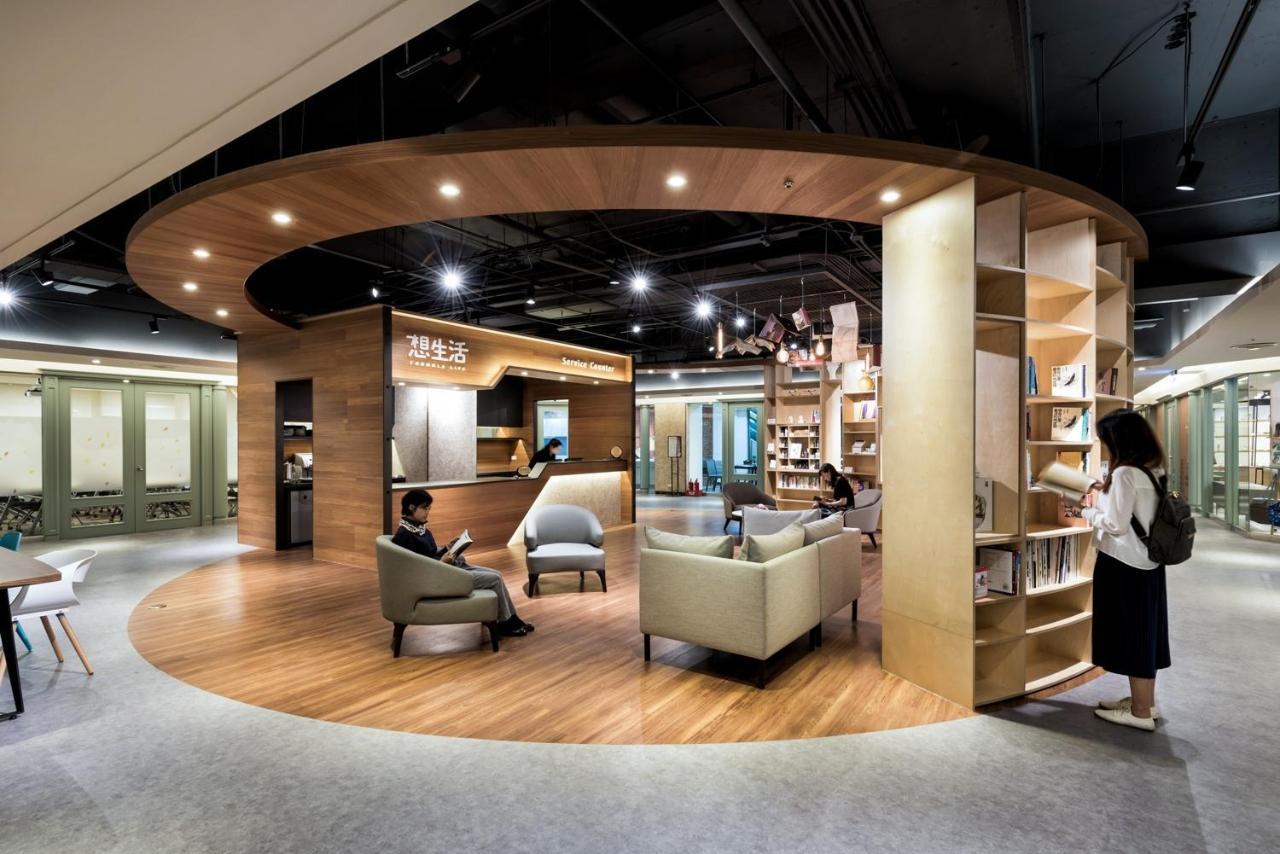 The Howard Plaza Hotel Kaohsiung Eksteriør billede Library