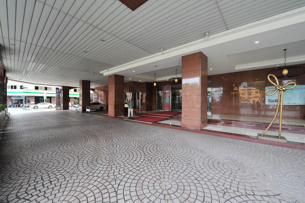 The Howard Plaza Hotel Kaohsiung Eksteriør billede